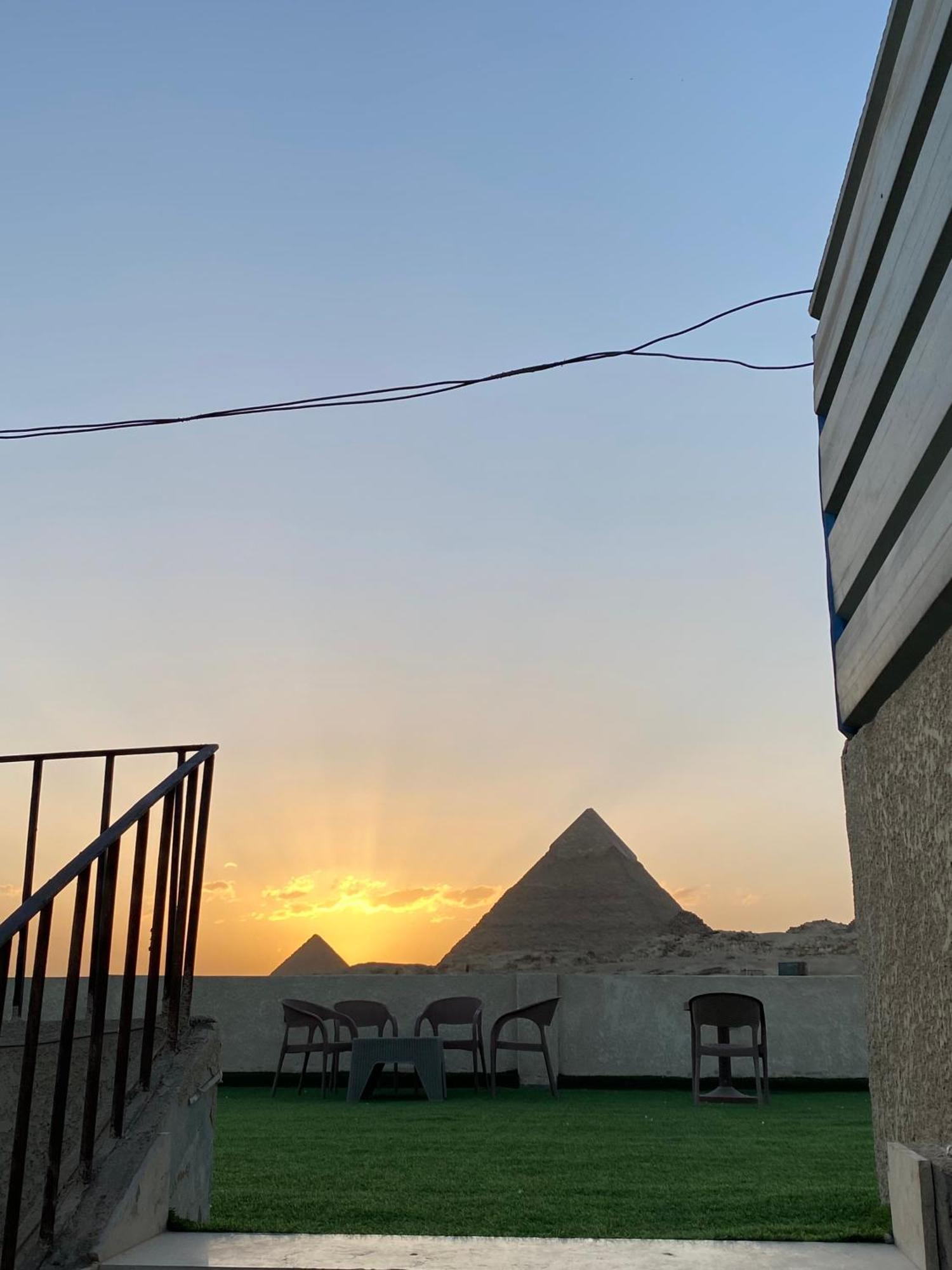 Isis Pyramids View Inn Kafret el-Gabal Екстериор снимка