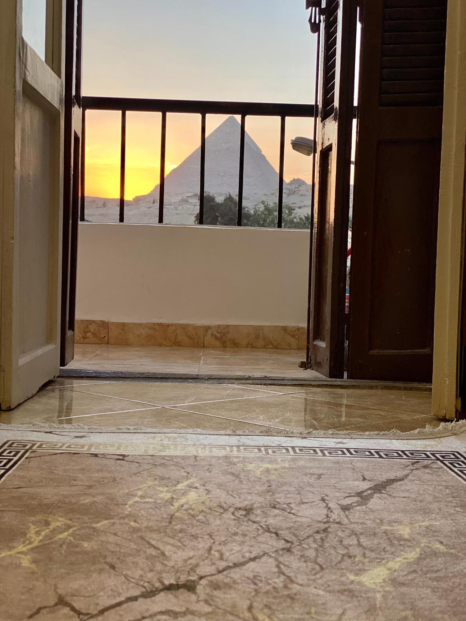 Isis Pyramids View Inn Kafret el-Gabal Екстериор снимка